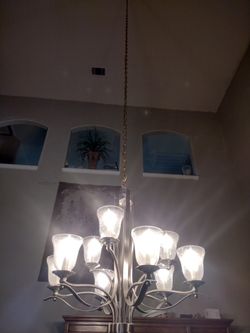 Dining Light, 8 Lights, Perfect Condition🙉