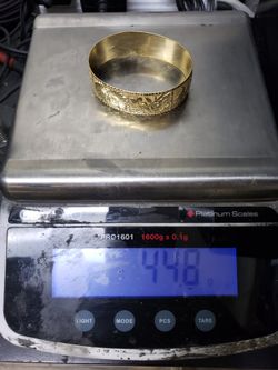 14K Yellow Gold Hawaiian Bracelet