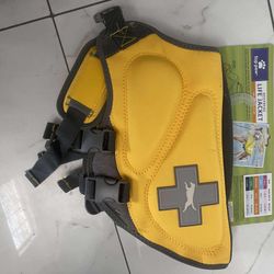 NWT Top Paw Dog Yellow Life Jacket, Reflective Floatation Device Size Medium