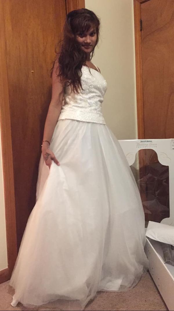 Wedding dress for Sale in Norfolk, VA - OfferUp