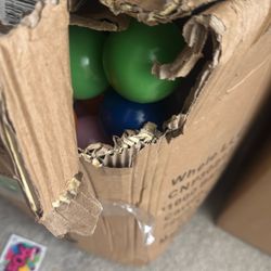 Ball Pit BALLS