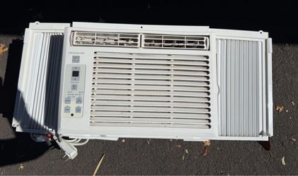 Frigidaire 5,000 BTU Window Air Conditioner