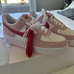 Size 9.5 - Nike Air Force 1 '07 QS Low Valentine’s Day Love Letter
