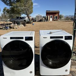 Whirlpool Washer And Electric Dryer Set 