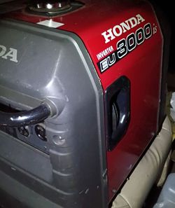 Honda Generator mu3000si