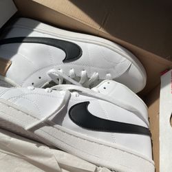 Nike Court Royal 2 Mid