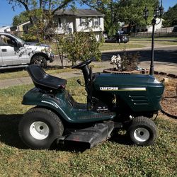 Craftsman Riding mower 42” Cut