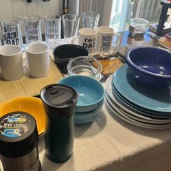 Kitchen Moving Deal Get All Cups Glasses Grill Plates Bowls And Mire Perf Condition 