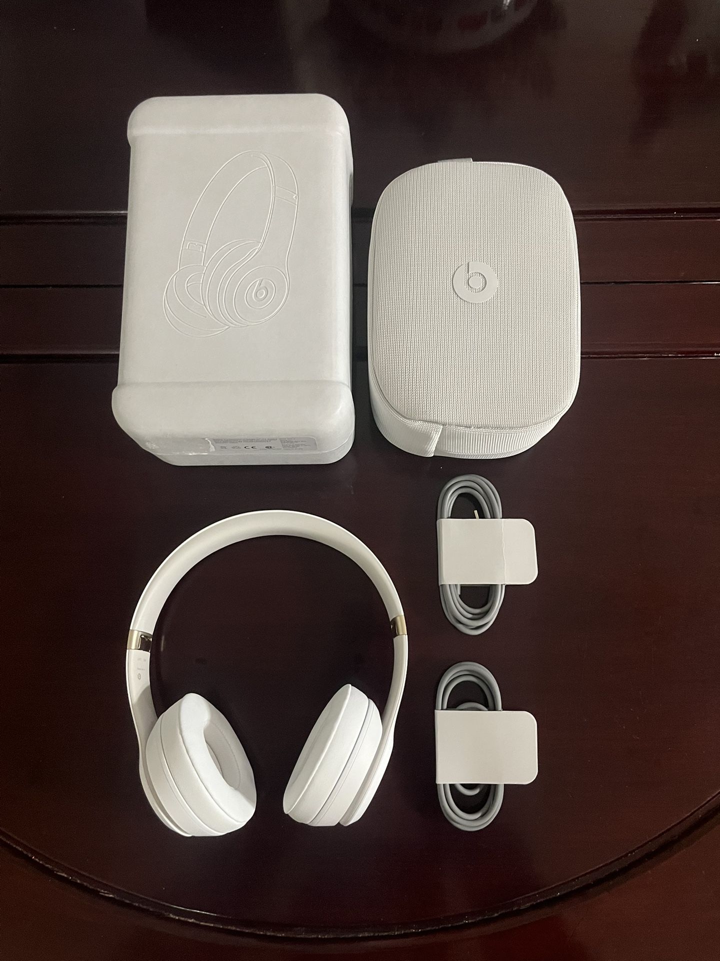 Beats Solo 4 Wireless Headphones