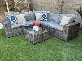 Patio Furniture Set Outdoor New In The Box 