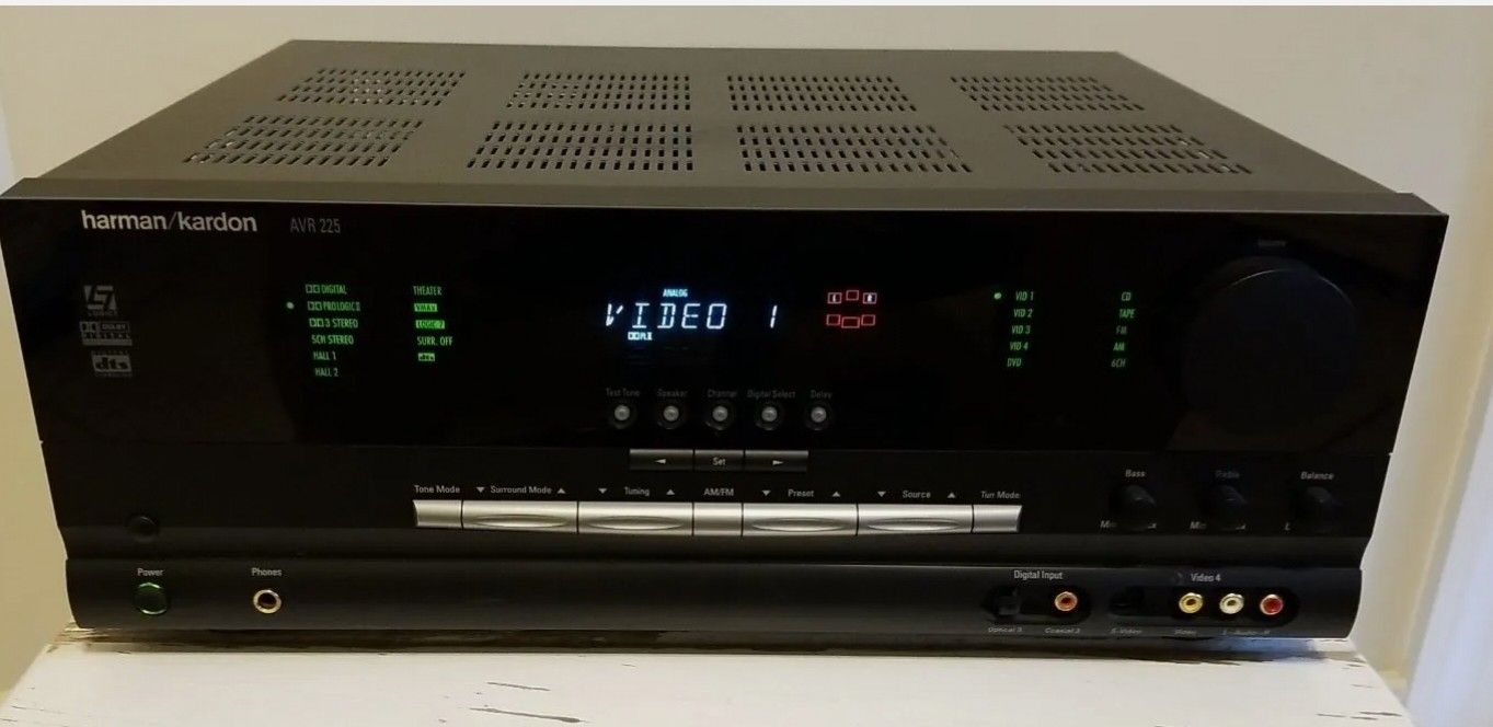 harman kardon  325 receiver amplifier. work