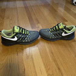 Nike Fingertrap Max