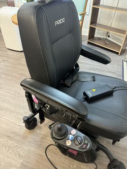 Brand New - Jazzy Motorized Chair 