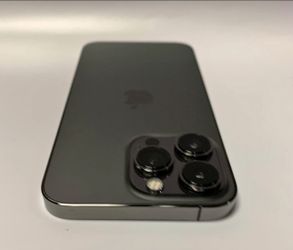 Black iPhone 13 Pro 256gb AT&T/Cricket wireless