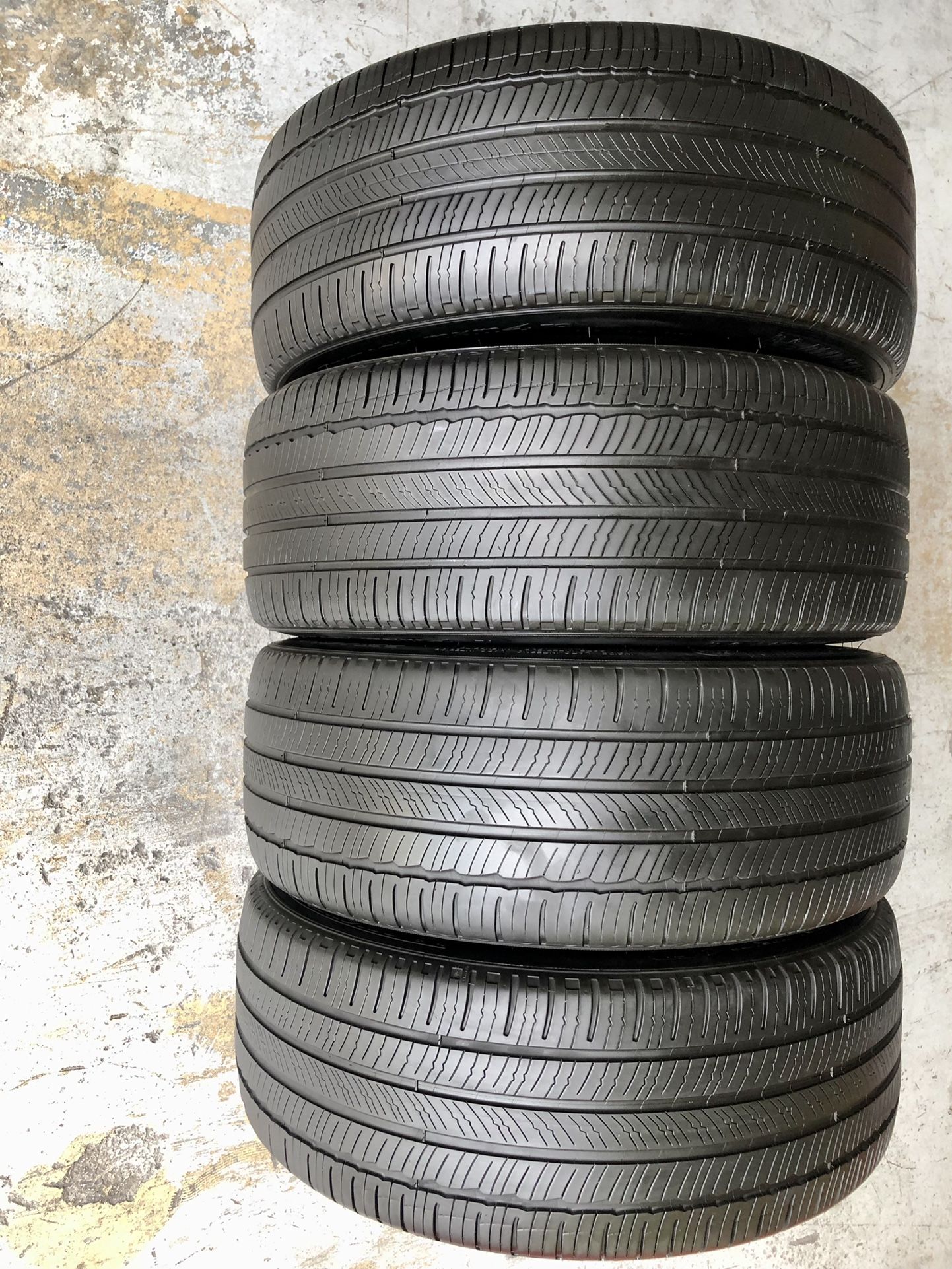 For Sale Four 235/45/18 Michelin Primacy MXM4 Acoustic With 65% Left Excellent Set Tesla Model 3