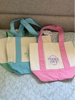 Trader Joe’s tote for trade in with stripes TJ