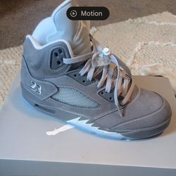 Wolf grey Jordan 5 size 9 ds