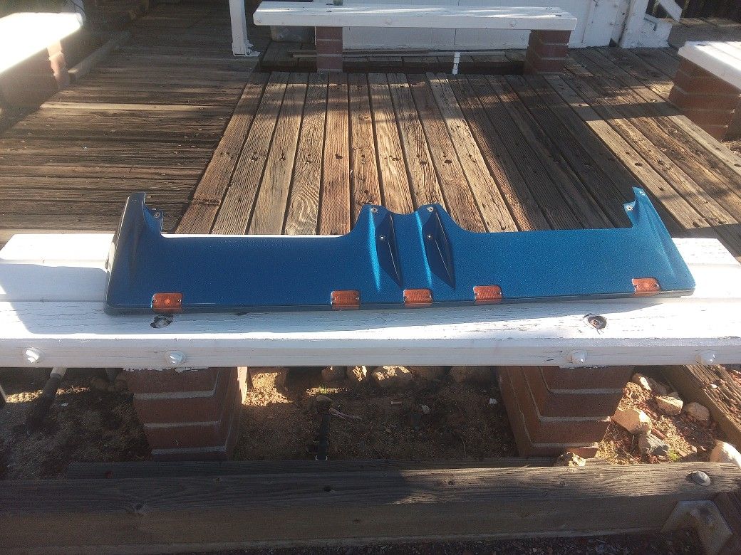 Lund Visor Moon Visor Chevy GMC