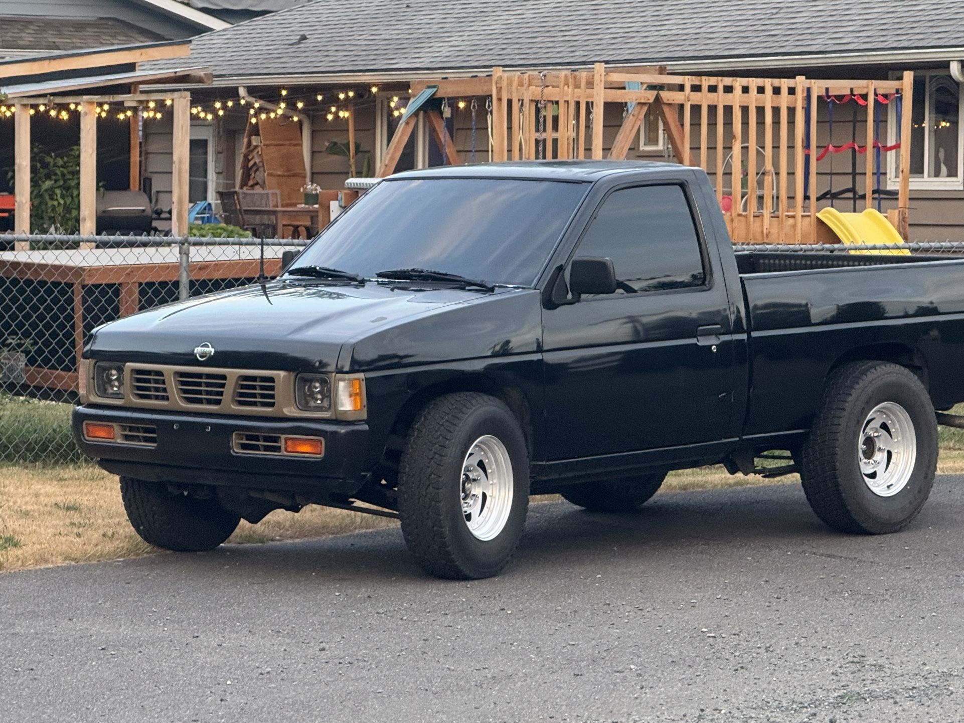 1993 Nissan Pickup