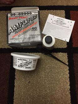 Bleach Kit from Hot-Topic