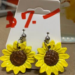 Sunflower Dangling Earrings, Hand painted And Crafted 