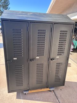 Black 3-Door Metal Locker Unit with Sloped Top