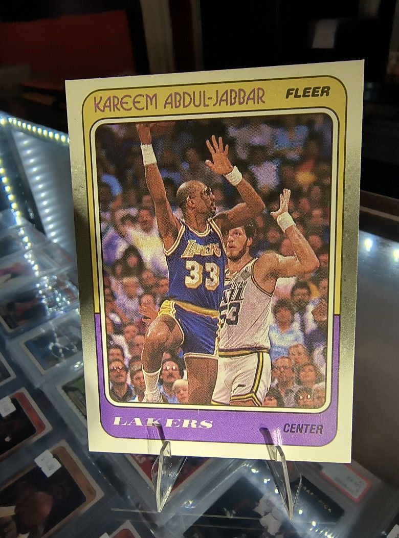 Kareem Abdul-Jabbar Fleer PSA Mint – $15