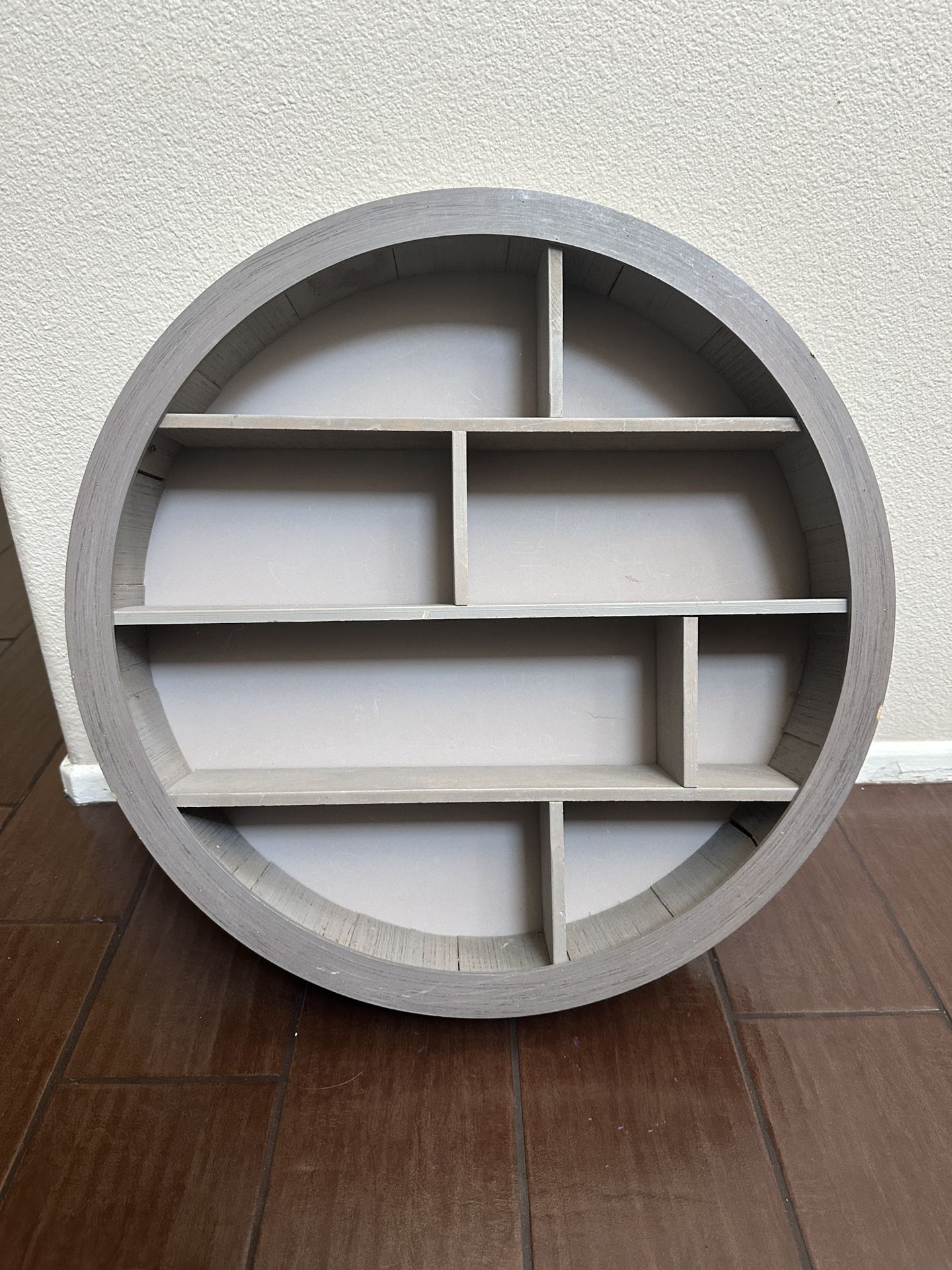 Round Wooden Shelve