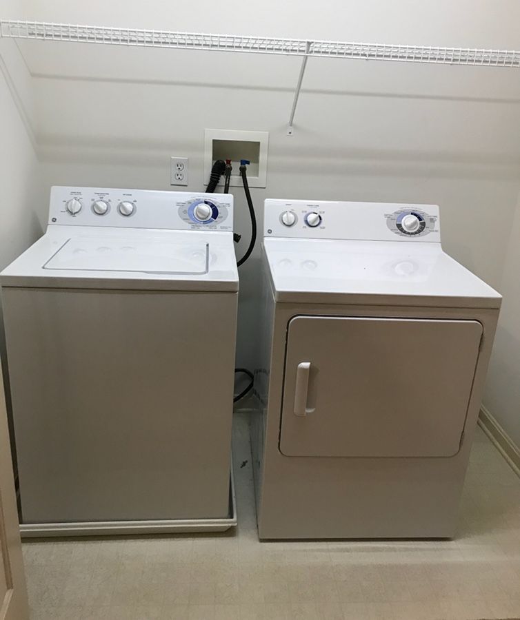 GE Washer and Dryer Set! Can Deliver!