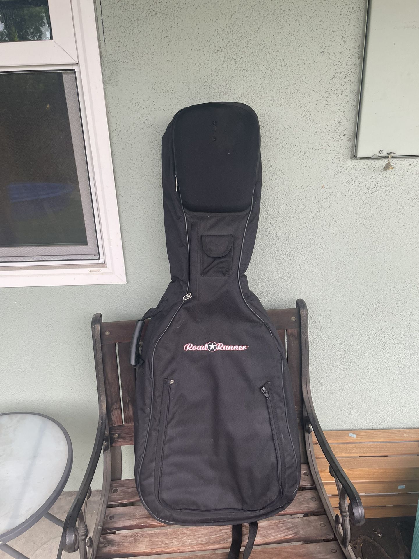 Road Runner Heavy Duty Padded Guitar Gig Bag