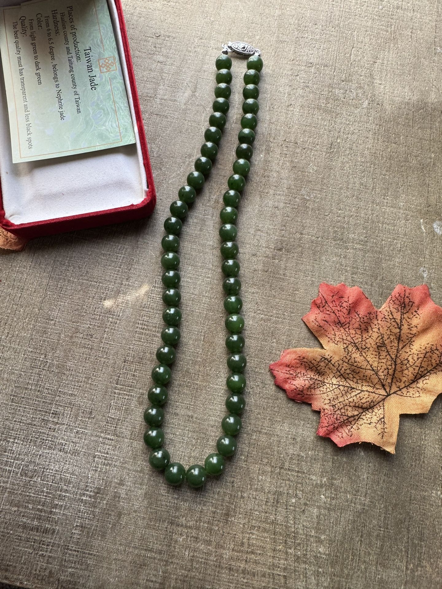 Vintage Solid Green Jade Beaded Necklace, 18"