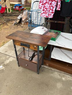 Brown end table with usb