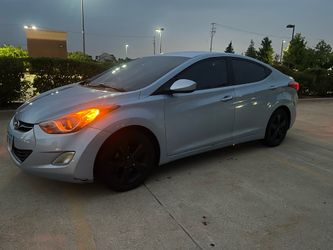 2012 Hyundai Elantra