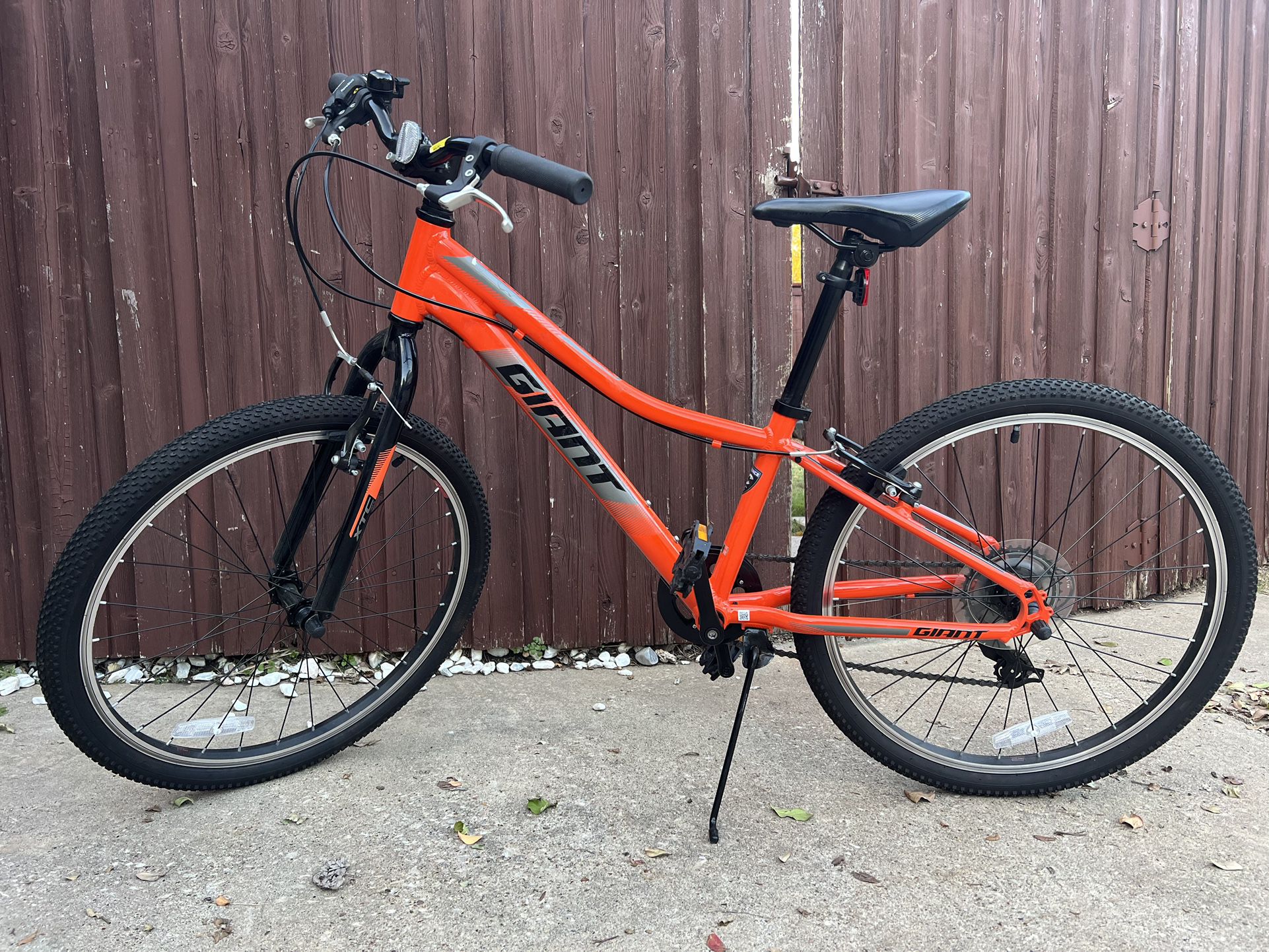 Giant 24” XTC Jr Bike / Bicycle 