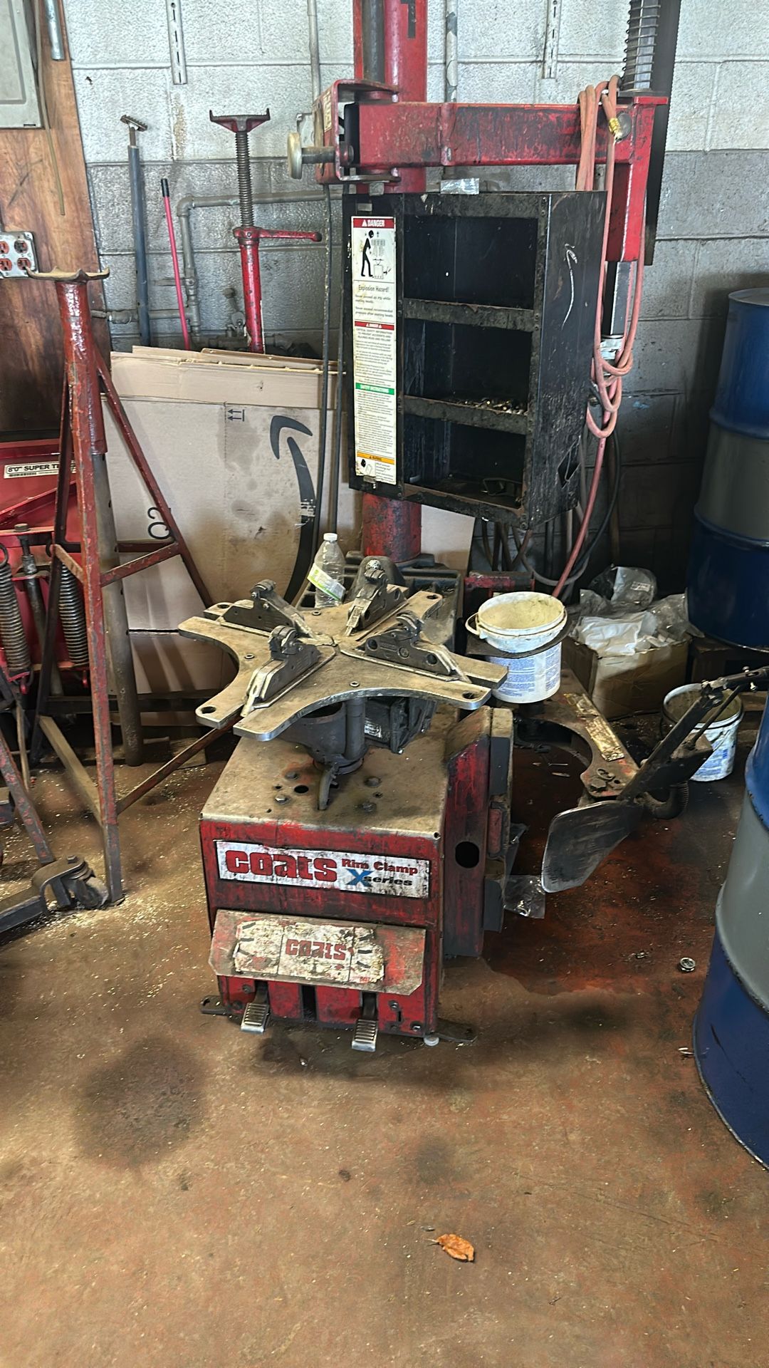 Coats Tire Changer