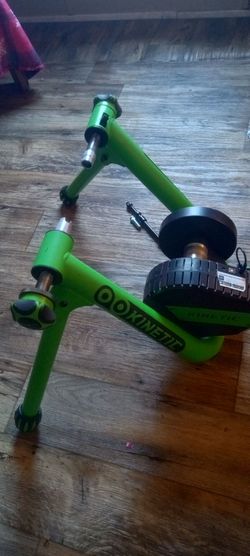 Kinetic Road Machine Control Smart Trainer