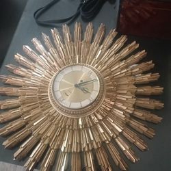 Antique Clock Syrocco