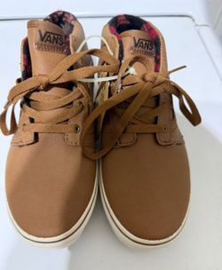 New Vans boy brown leather Chapman Mid skate shoes