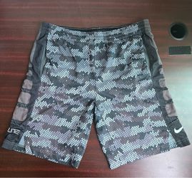 Nike Elite Stripe 9” Dri-Fit Printed Basketball Shorts Men's Large BNWT