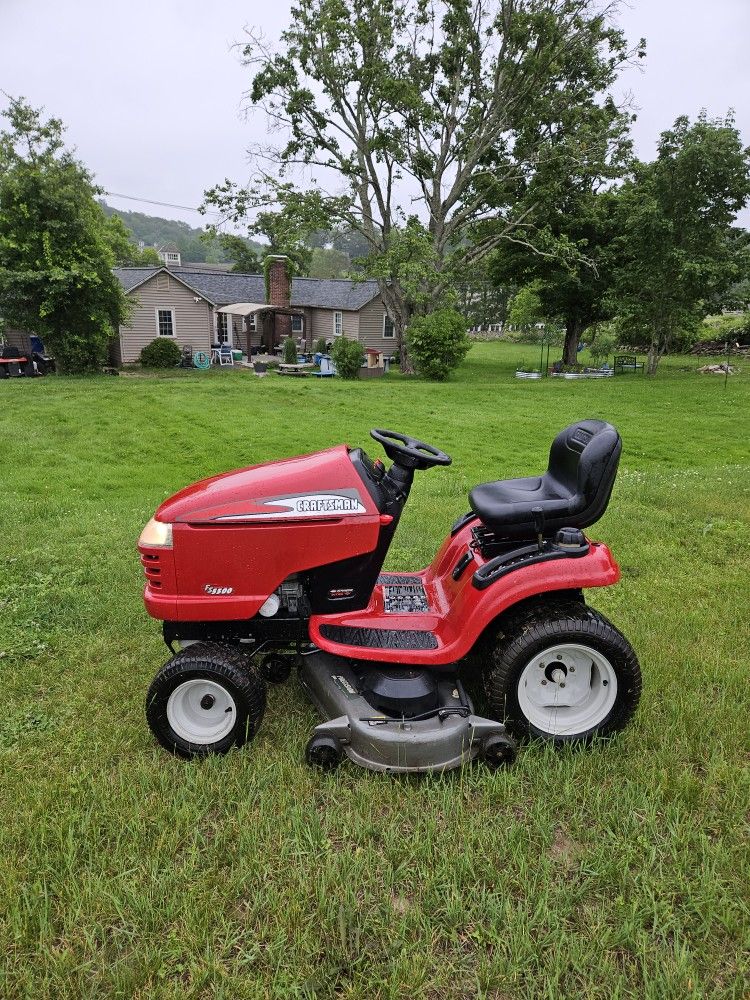 Craftsman FS5500 Hydrostatic Garden Tractor