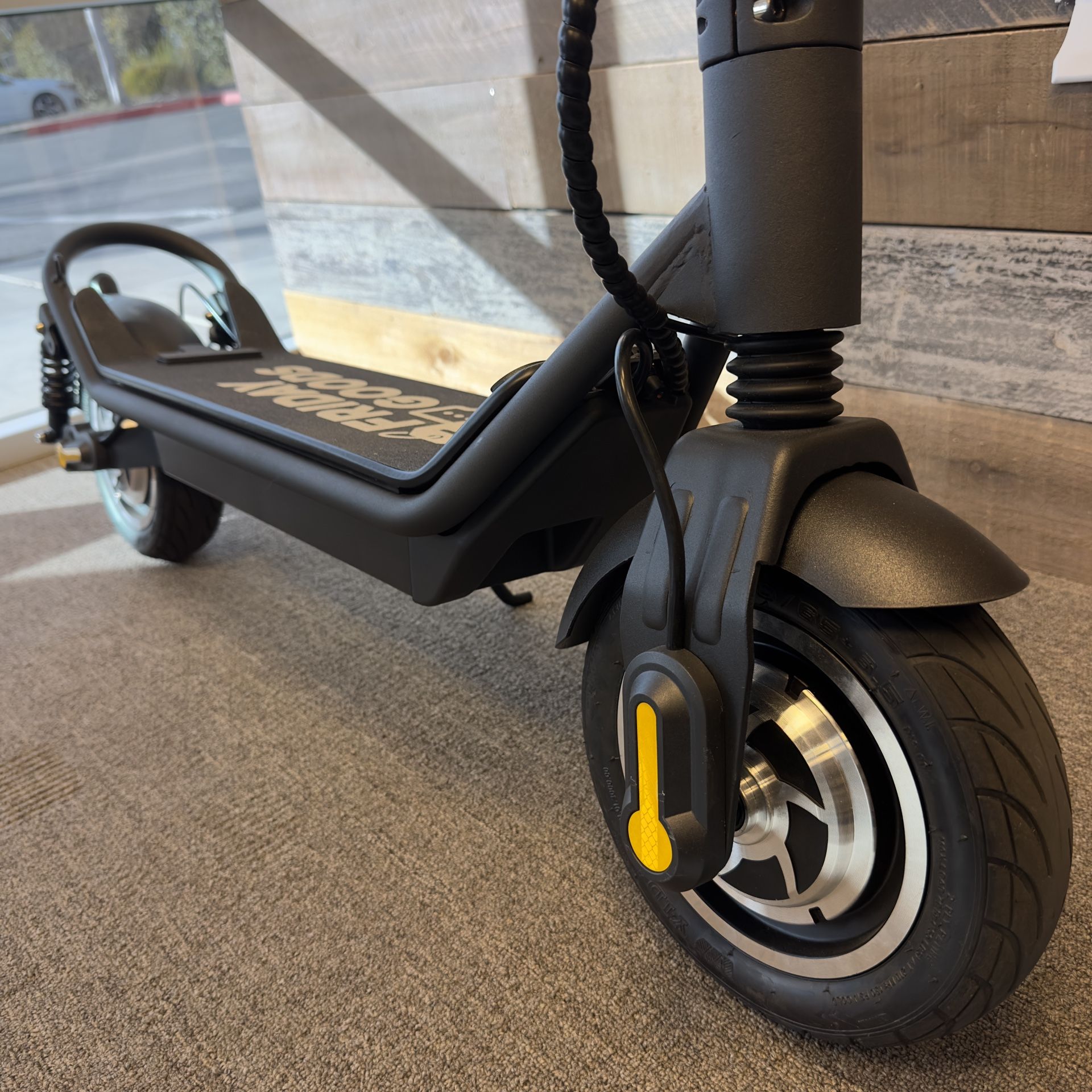 Brand New In Box Adult Electric Scooters E Scooter Escooter Foldable