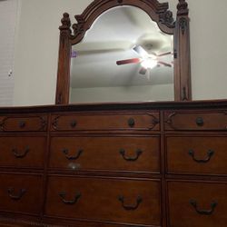 Solid Wood 2 Piece  Dresser Mirror 