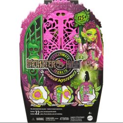 Monster High  Skulltimate 