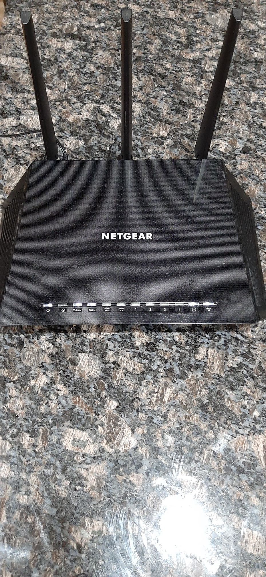 Netgear R6900 Dualband AC 1900 wifi router