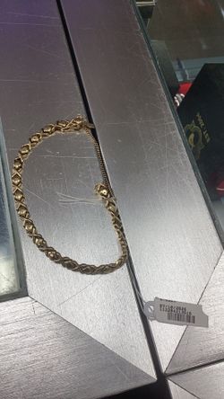 Bracelet