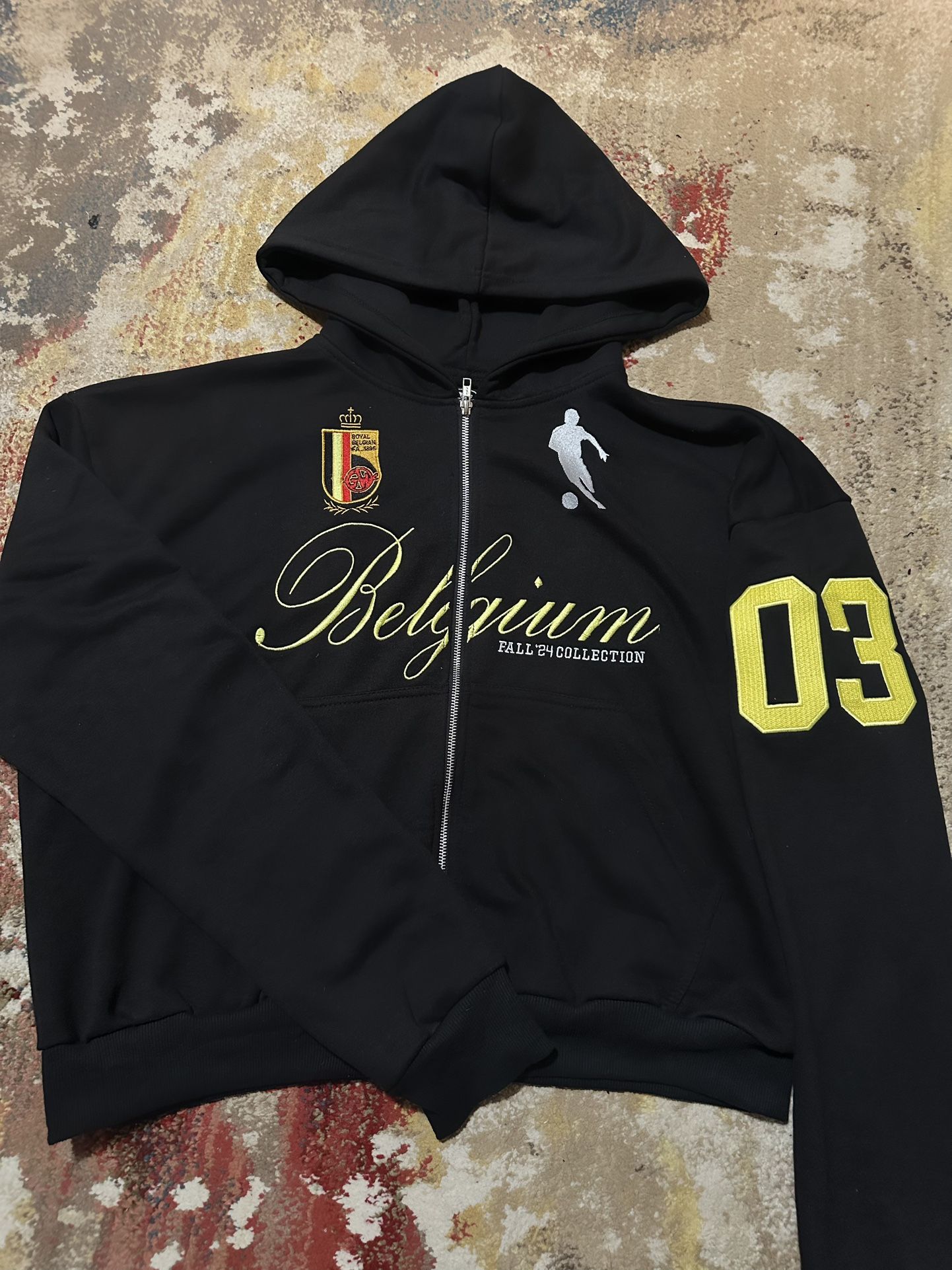 Never worn and 0 stains