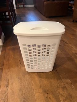 Tall Rubbermaid hamper