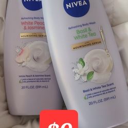 Nivea Women's