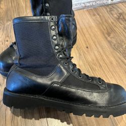 Danner Boots Size12 Waterproof 