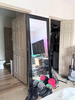 Tall mirror 6 foot